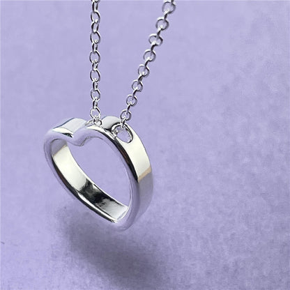 Fashion Temperament Heart Necklace Woman